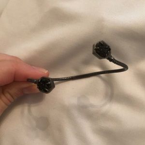 Kendra Scott bracelet